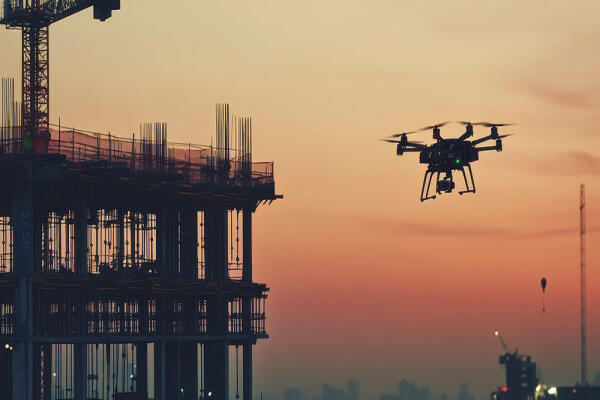 Drone Đem Lại Lợi Ích Khổng Lồ cho các Ngành Công nghiệp Nặng Nhọc: Báo cáo Forrester